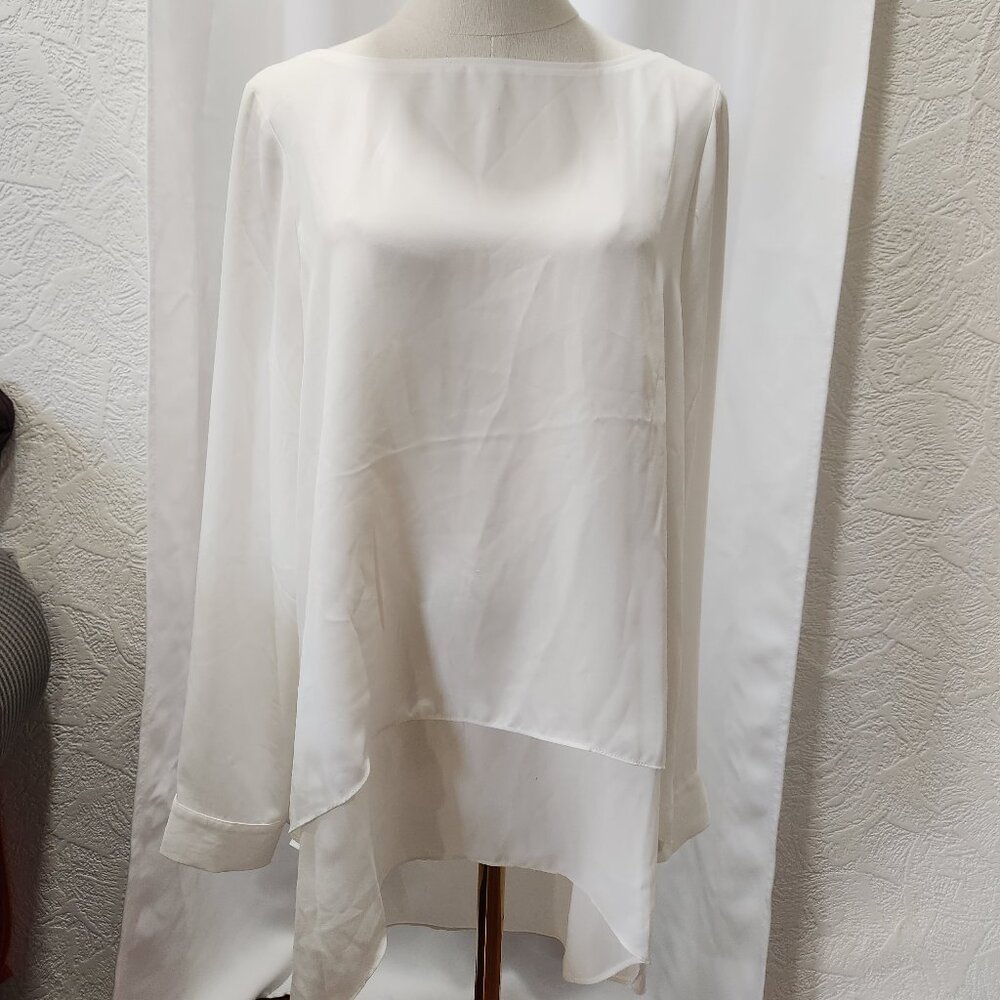 White house Black Market White sheer glamourous ethereal top